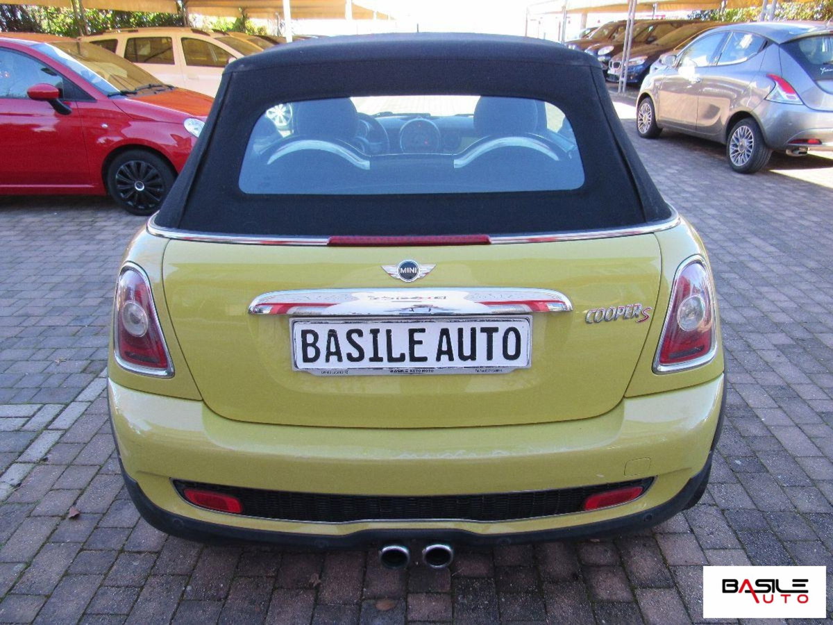 MINI Mini Cabrio 1.6 16V Cooper S Cabrio (5)