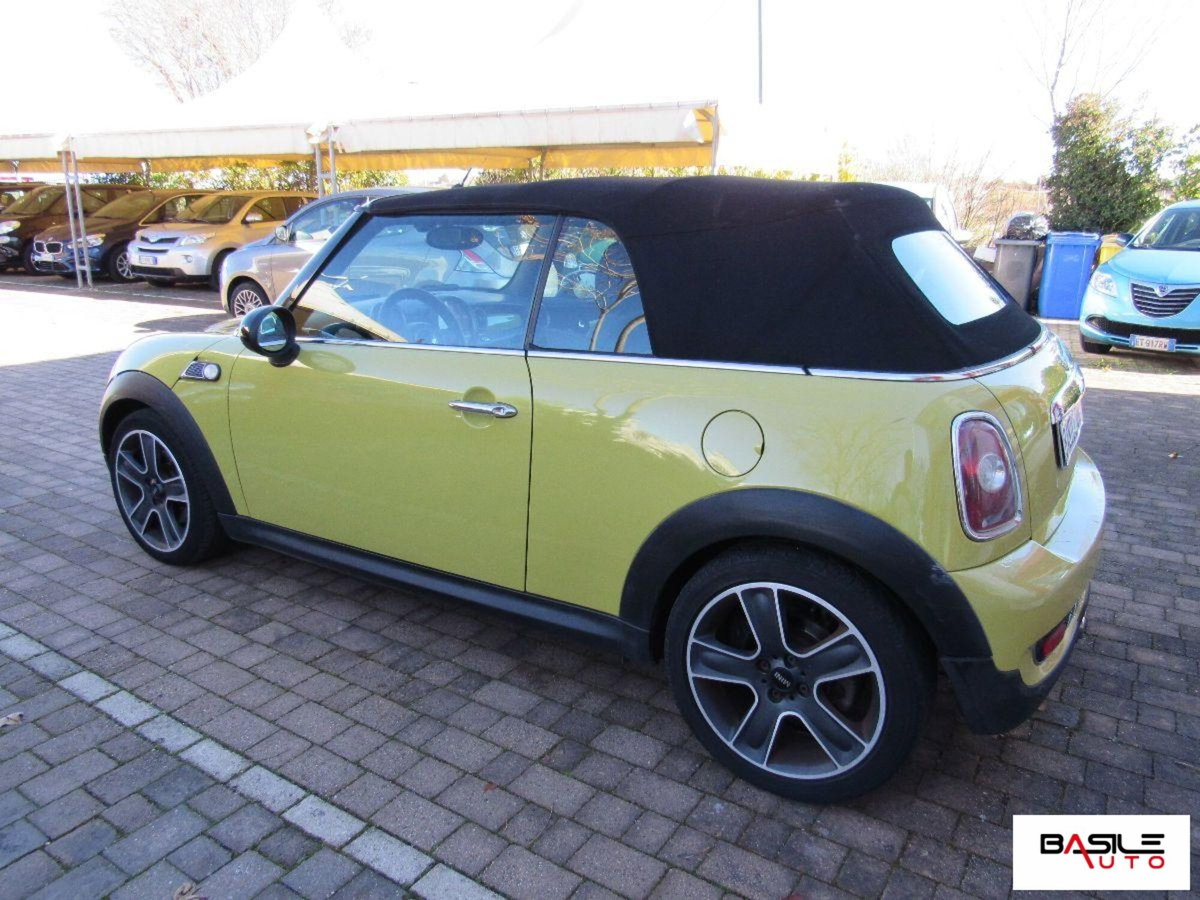 MINI Mini Cabrio 1.6 16V Cooper S Cabrio (7)