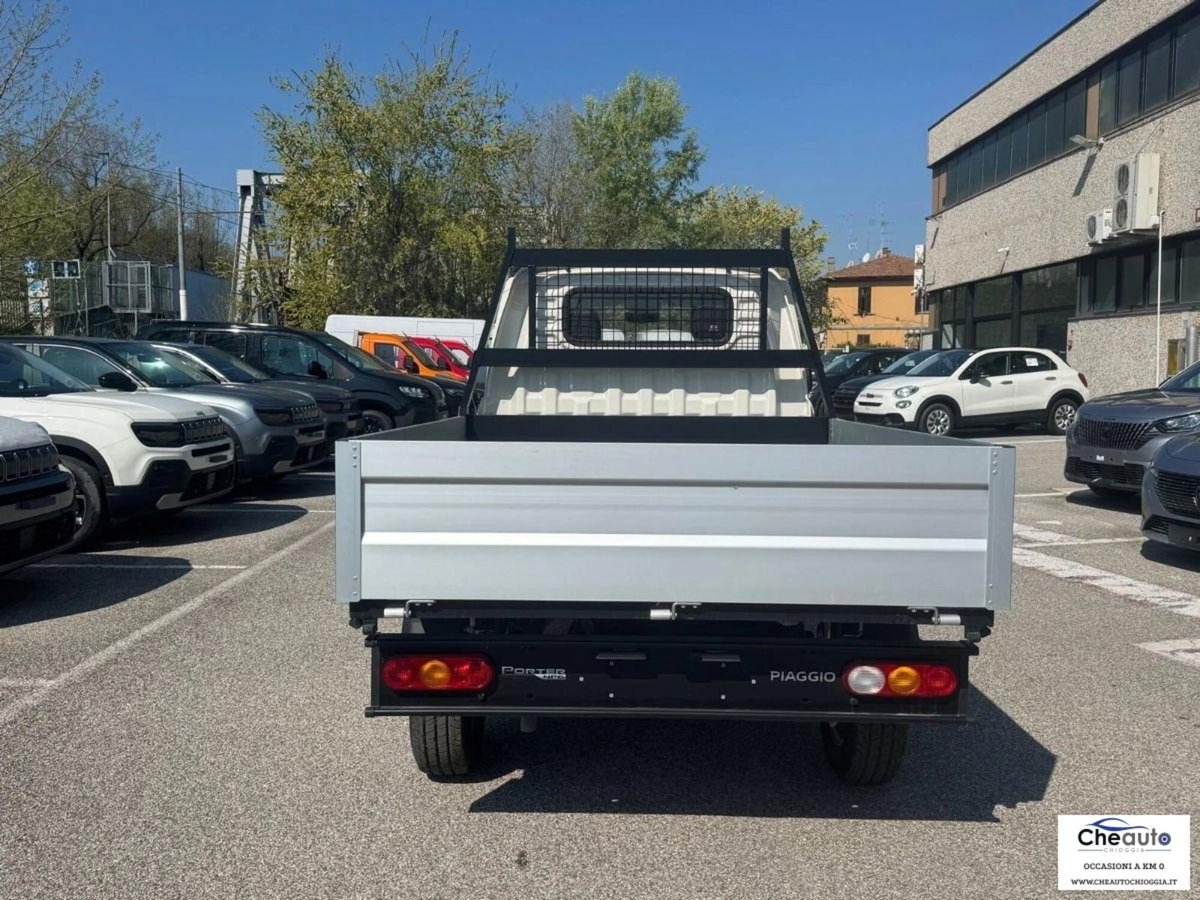 Piaggio Porter NP6 LPG short range 3250L pianale fisso Top r.gem. (7)