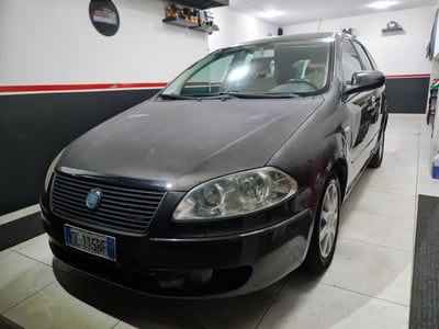 Fiat Croma 1.9 Multijet Emotion
