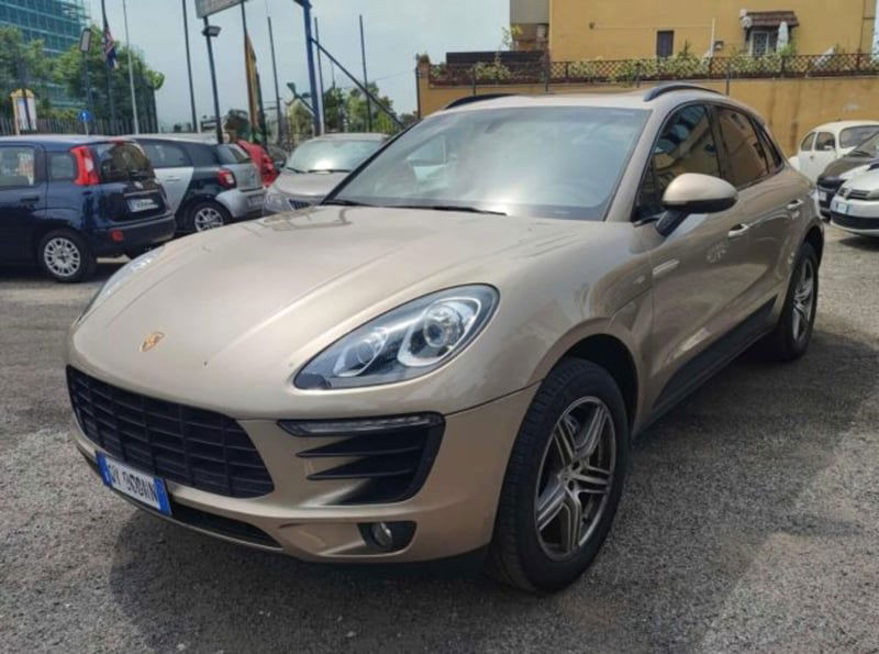 Porsche Macan S