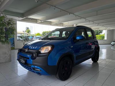 Fiat Panda Cross 1.0 firefly hybrid Cross s&s 70cv 5p.ti usata