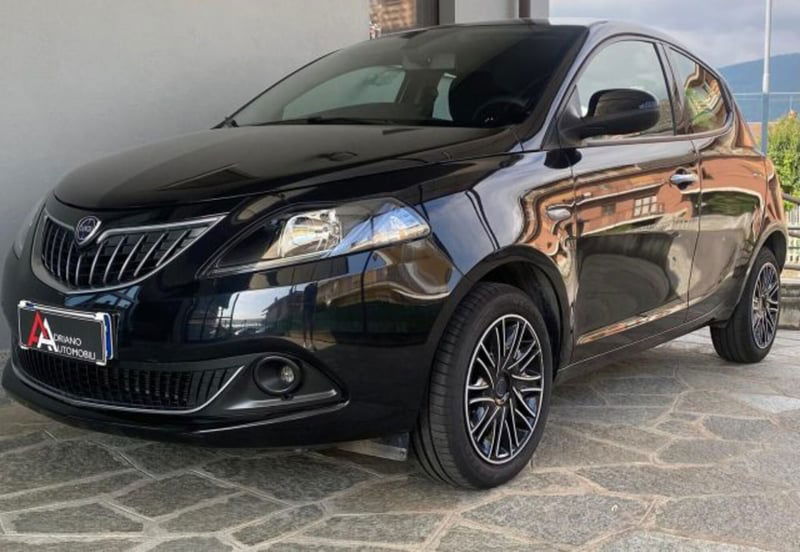 Lancia Ypsilon 1.0 FireFly 5 porte S&S Hybrid Ecochic A. Ferretti
