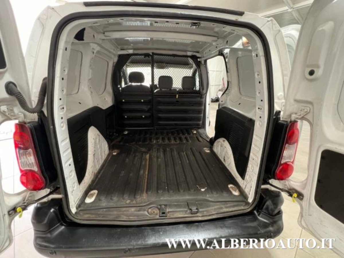 Citroen Berlingo Furgone 1.6 HDi 90 Van 3 posti Club L1 (9)