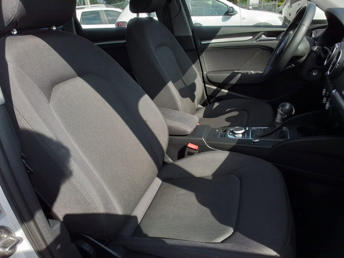 Audi A3 Sportback 2.0 tdi Business 150cv s-tronic (8)