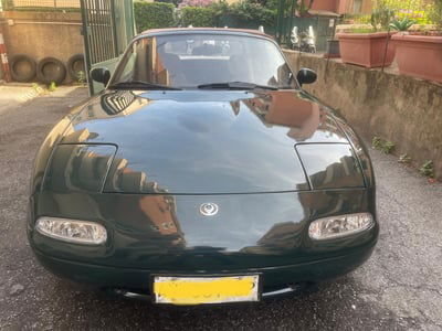 Mazda MX-5 1.6i 16V cat British Green usata
