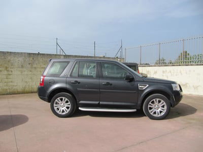 Land Rover Freelander 2.2 TD4 S.W. SE usata