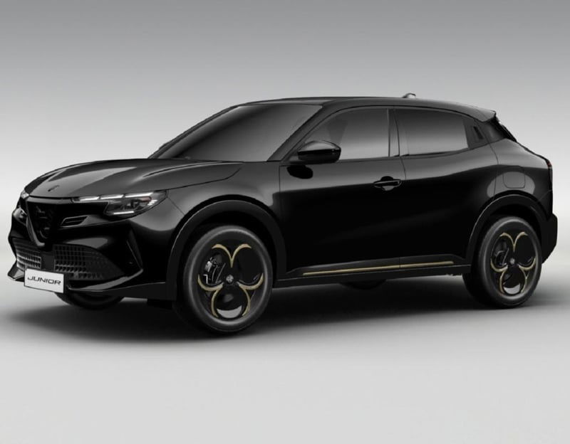 Alfa Romeo Junior 1.2 ibrida Q4 Intensa 145cv edct6