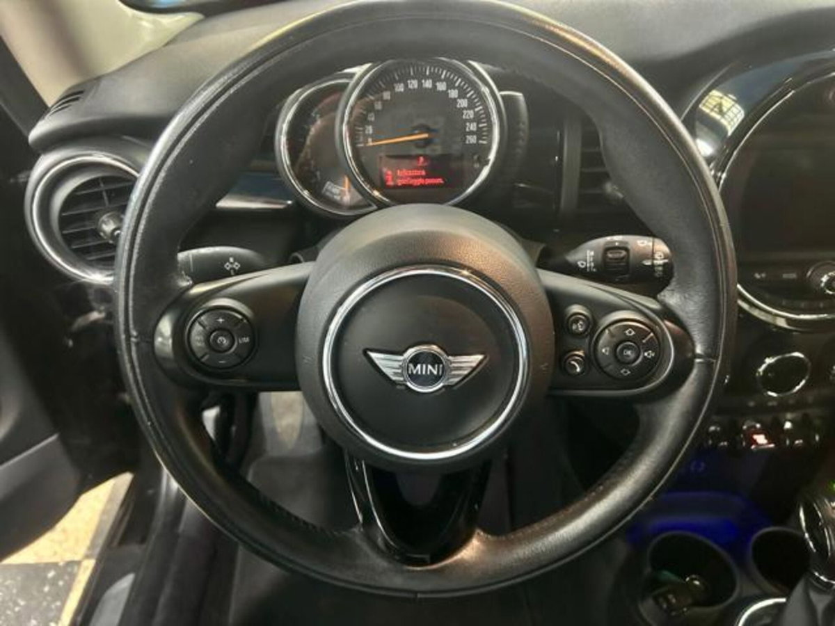 MINI Mini 1.5 Cooper Hype (9)