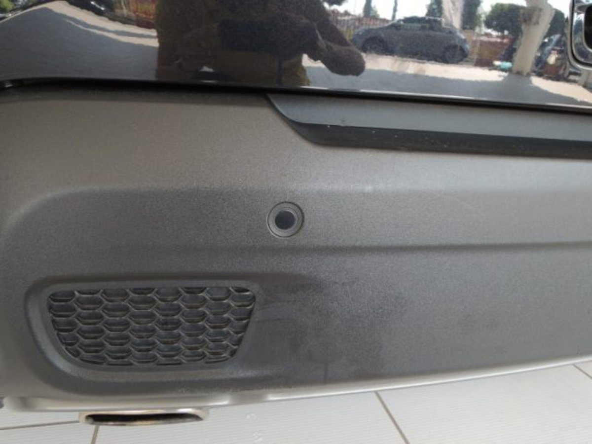 Jeep Renegade 1.6 Mjt 120 CV Limited (15)