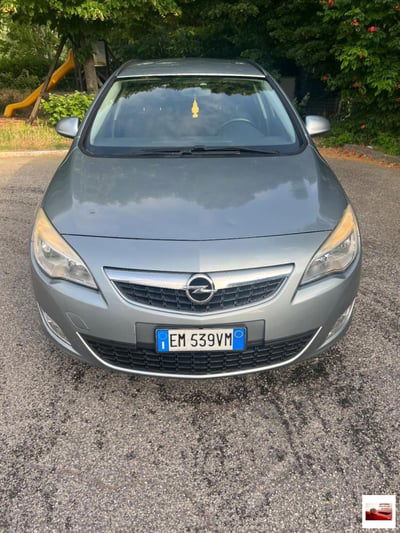 Opel Astra Station Wagon 1.7 CDTI 110CV Station Wagon Cosmo usata