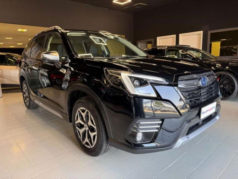 Subaru Forester 2.0 e-Boxer MHEV CVT Lineartronic Style