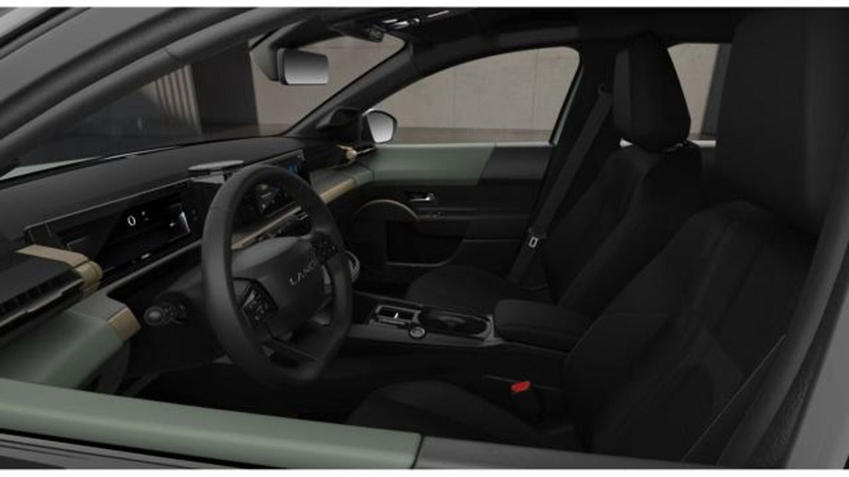 Lancia Ypsilon 54kWh LX 156cv (6)