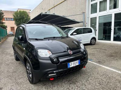 Fiat Panda Cross 1.0 firefly hybrid Cross s&s 70cv 5p.ti usata