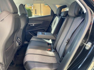 Peugeot 3008 BlueHDi 130 S&S Allure (7)