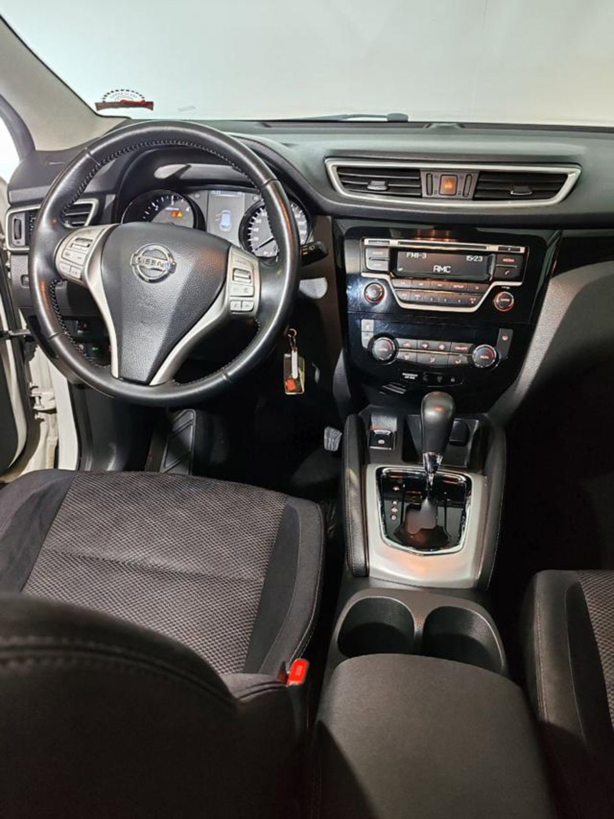 Nissan Qashqai 1.6 dCi 2WD XTronic Tekna+ (13)