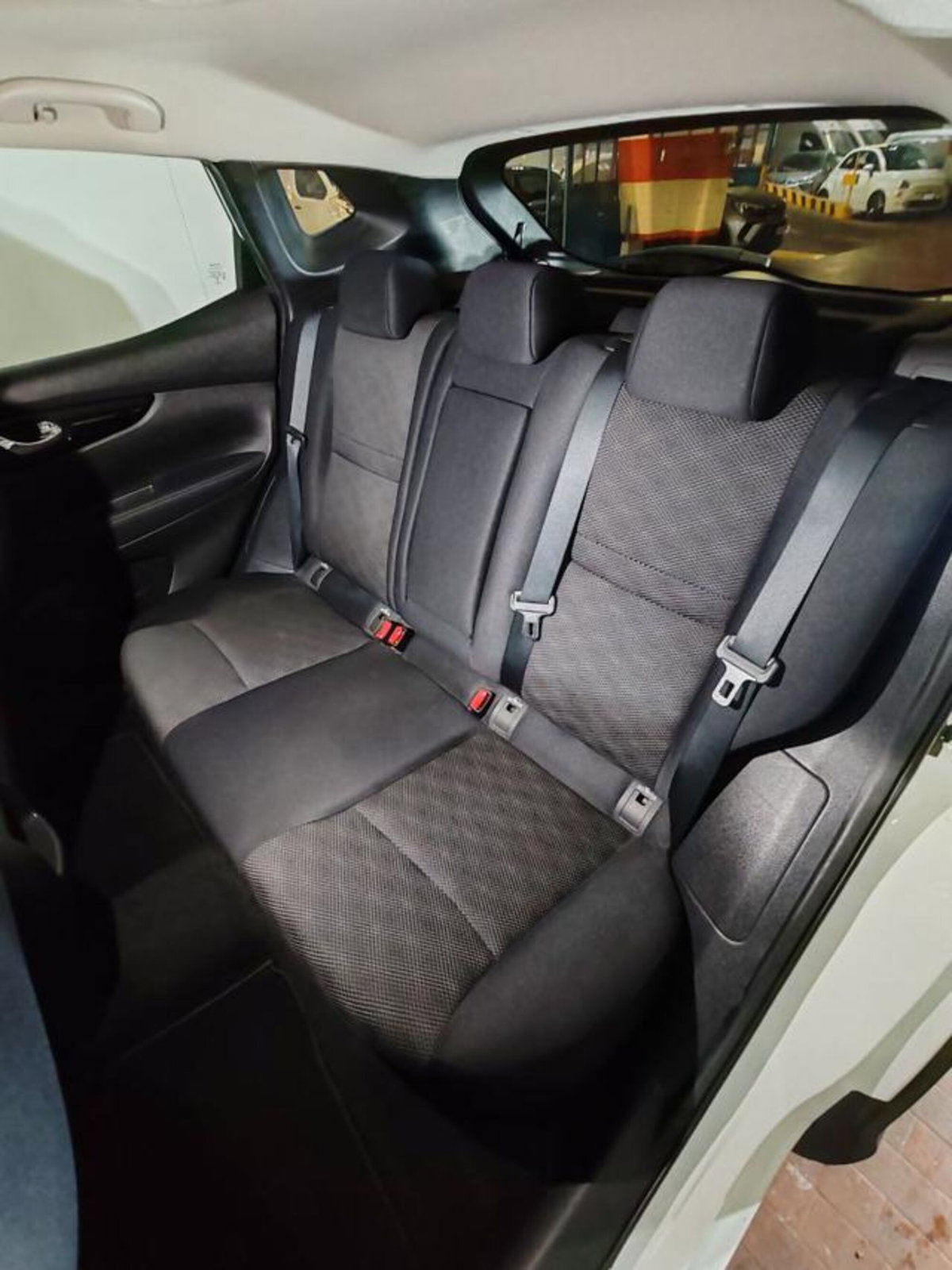 Nissan Qashqai 1.6 dCi 2WD XTronic Tekna+ (15)