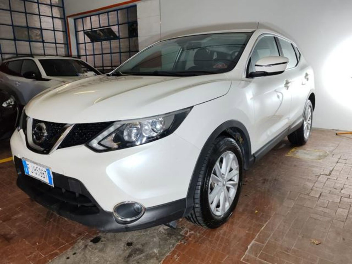 Nissan Qashqai 1.6 dCi 2WD XTronic Tekna+ (3)