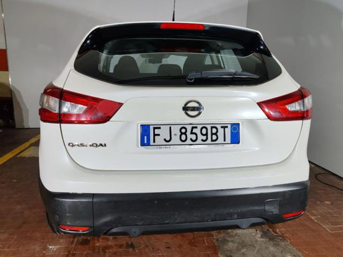 Nissan Qashqai 1.6 dCi 2WD XTronic Tekna+ (5)