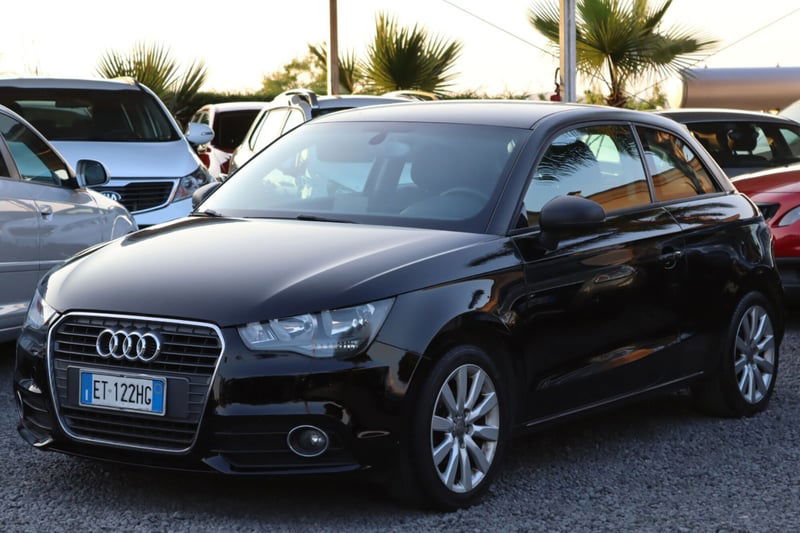 Audi A1 1.6 TDI S line edition plus