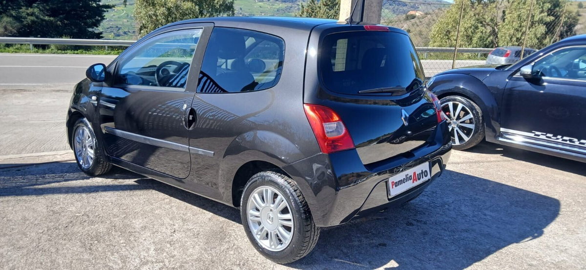 Renault Twingo 1.2 8V Dynamique (4)