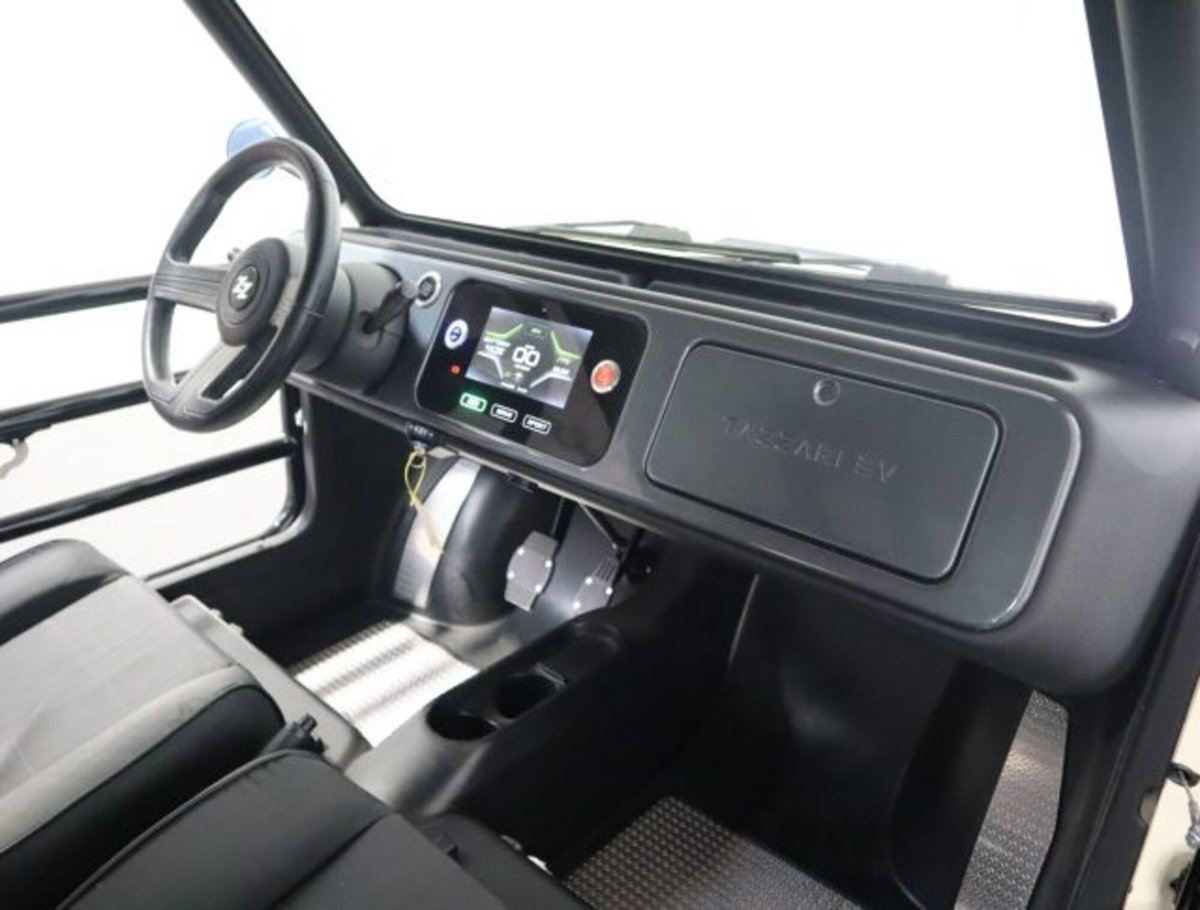 Tazzari Ev Zero 4 Zero 4 Opensky Sport (12)