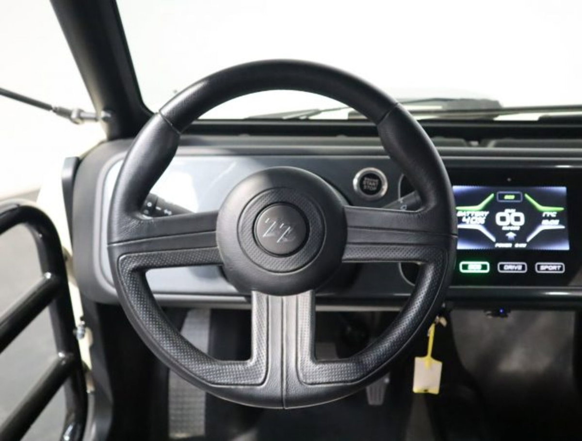 Tazzari Ev Zero 4 Zero 4 Opensky Sport (14)