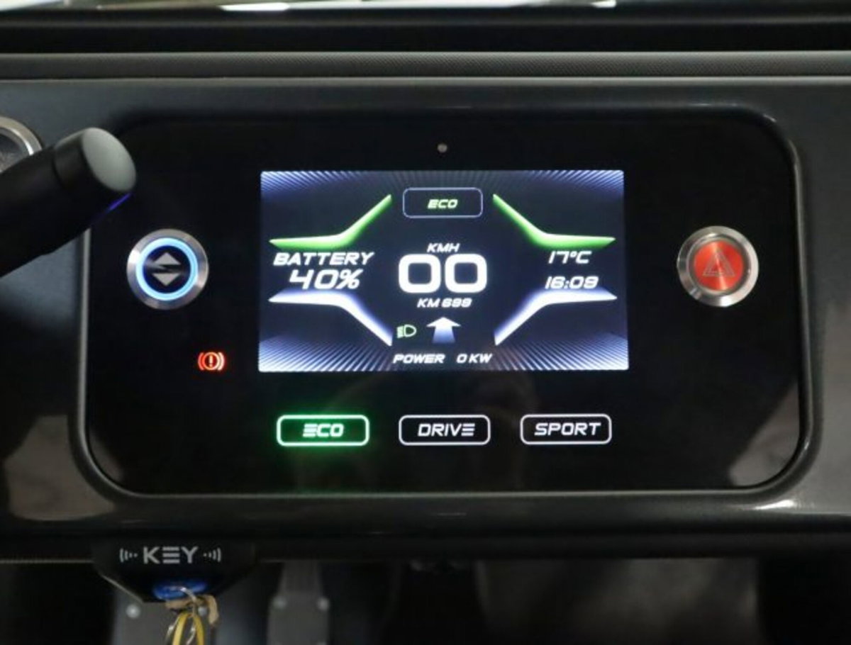 Tazzari Ev Zero 4 Zero 4 Opensky Sport (15)