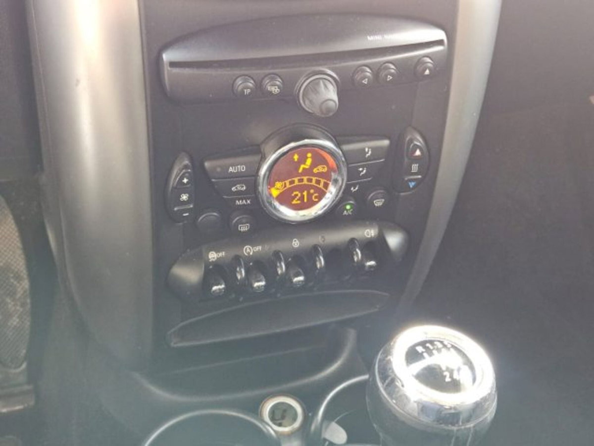 MINI Mini Paceman 1.6 Cooper D Paceman (18)