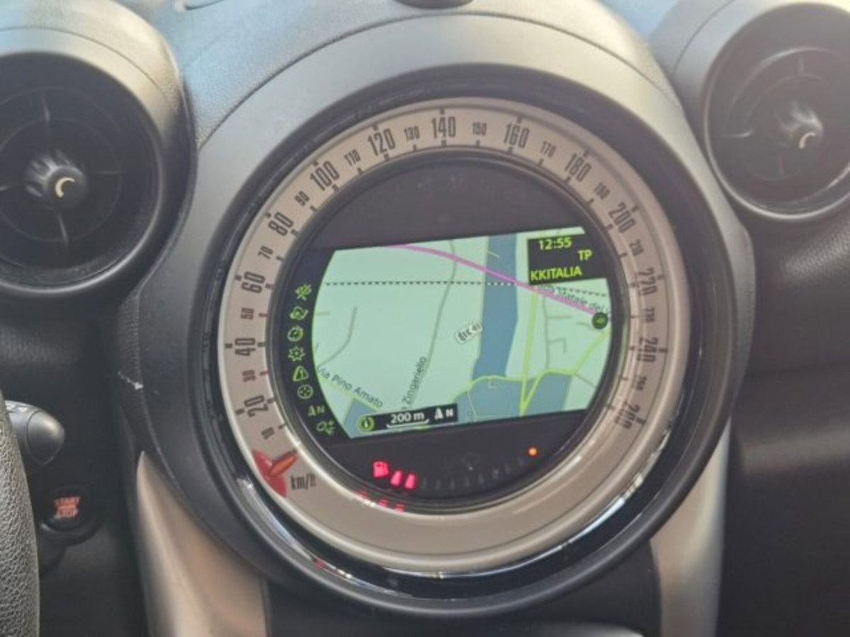 MINI Mini Paceman 1.6 Cooper D Paceman (19)