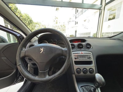 Peugeot 308 1.6 8V HDi 93CV 5p. Premium (14)