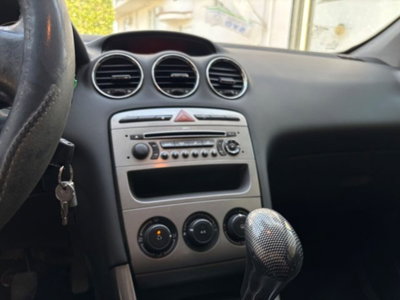 Peugeot 308 1.6 8V HDi 93CV 5p. Premium (16)