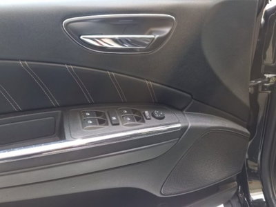 Lancia Delta 2.0 MJT DPF Platino (12)