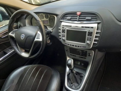 Lancia Delta 2.0 MJT DPF Platino (14)