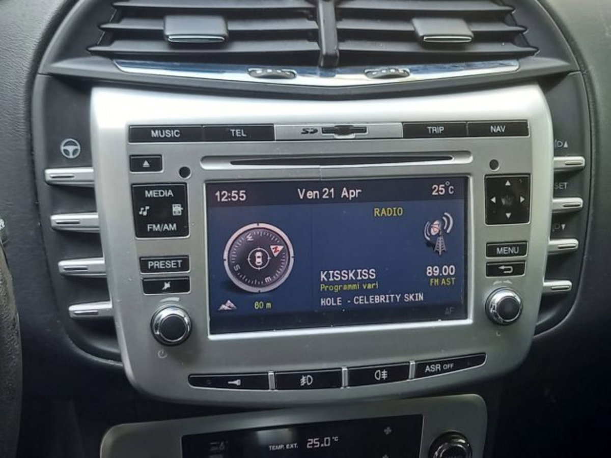 Lancia Delta 2.0 MJT DPF Platino (18)