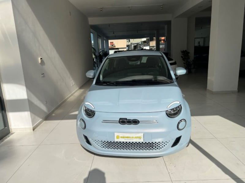 Fiat 500e Passion 3+1 42 kWh