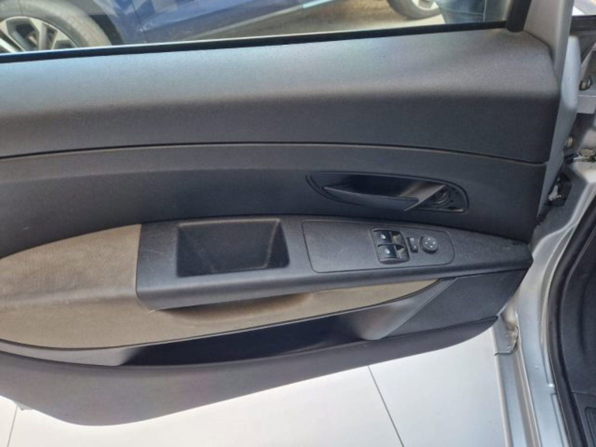 Fiat Grande Punto 1.2 5 porte Dynamic (8)
