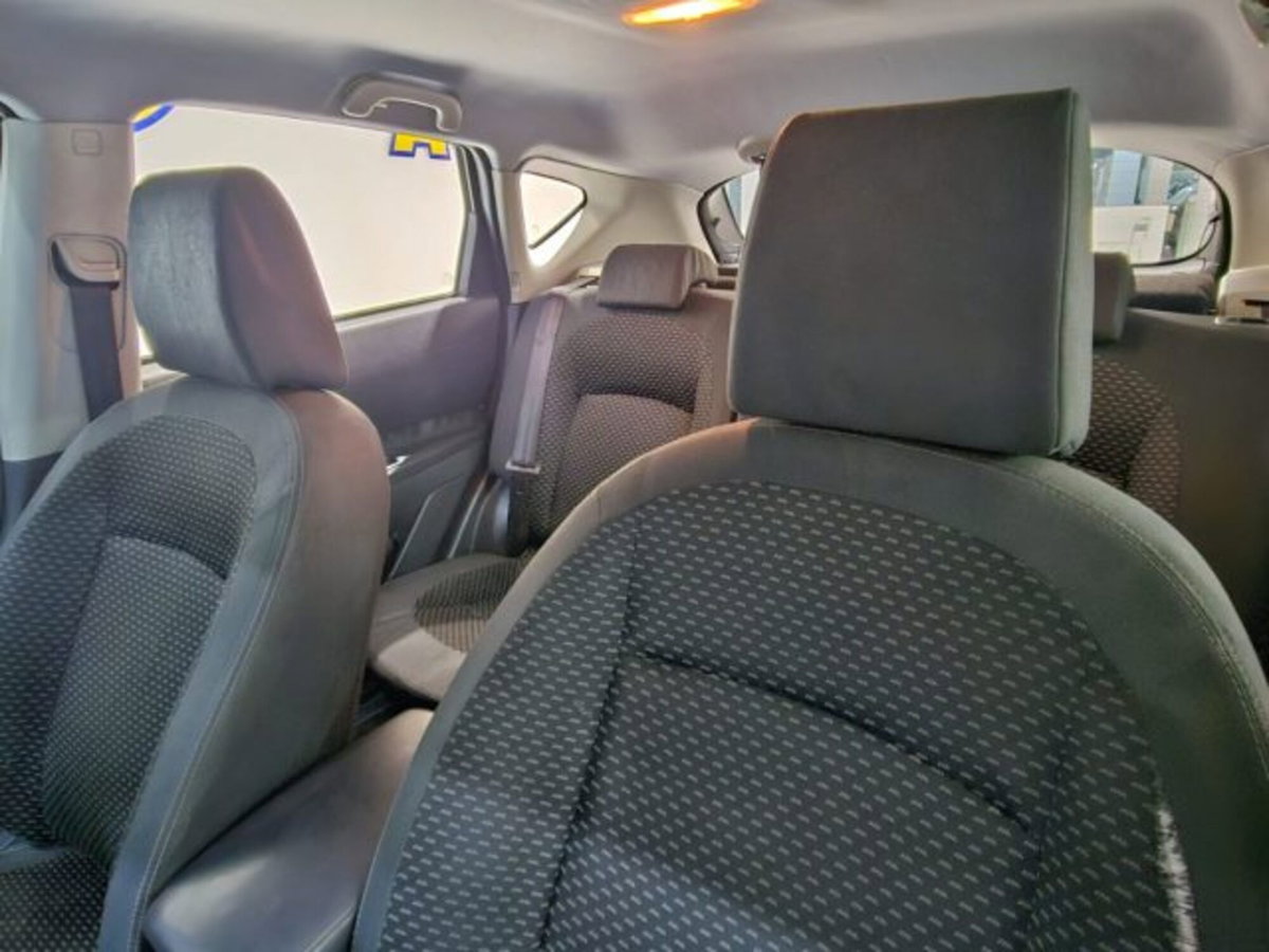 Nissan Qashqai 1.5 dCi Acenta (12)
