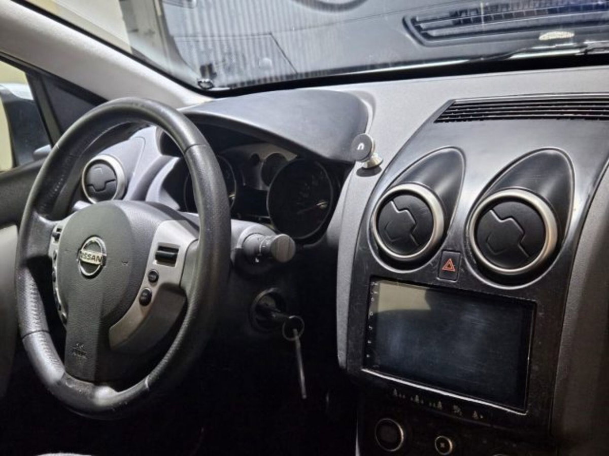 Nissan Qashqai 1.5 dCi Acenta (14)