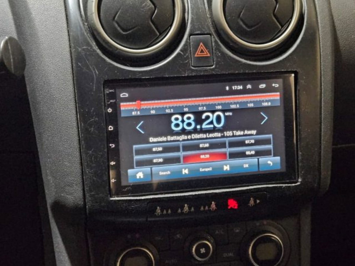 Nissan Qashqai 1.5 dCi Acenta (9)