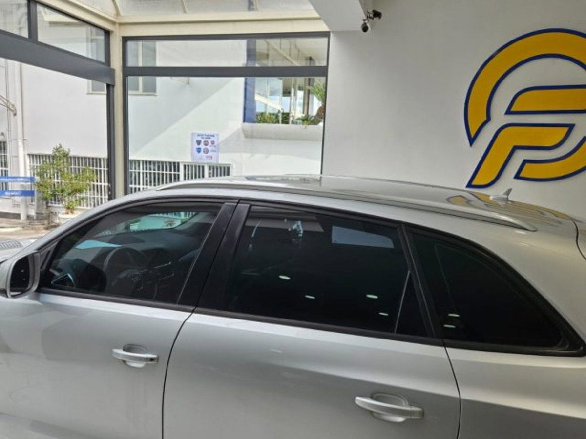 Audi Q5 2.0 TDI 170 CV quattro (11)