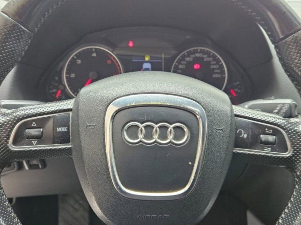 Audi Q5 2.0 TDI 170 CV quattro (12)
