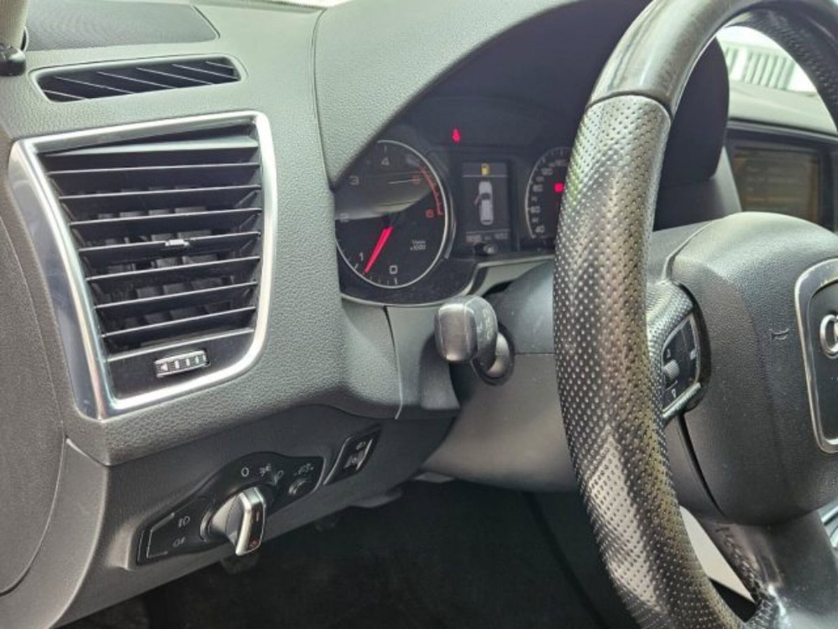 Audi Q5 2.0 TDI 170 CV quattro (20)