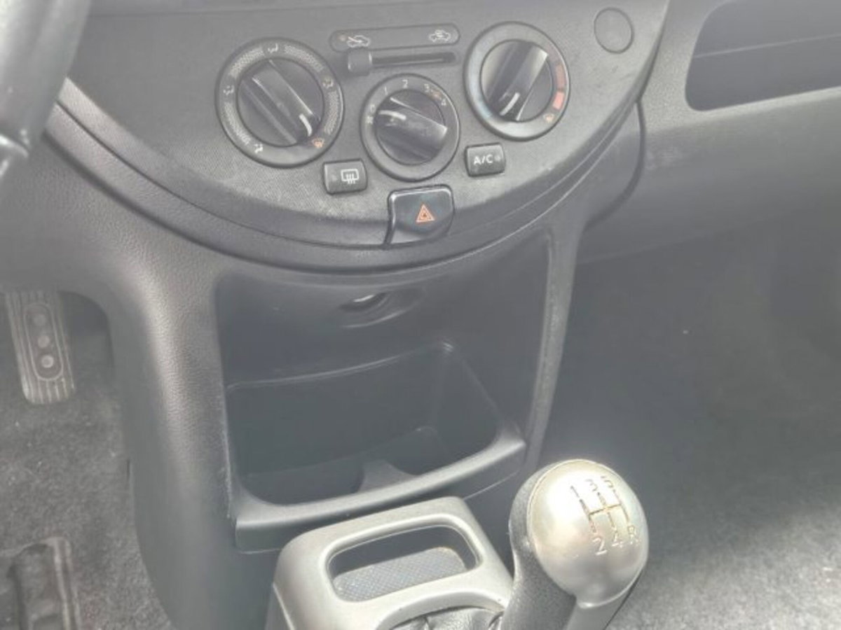 Nissan Note 1.4 16V Acenta (11)