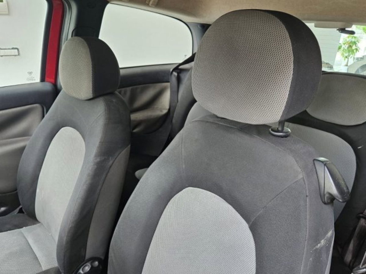 Lancia Ypsilon Multijet 16V Argento (10)