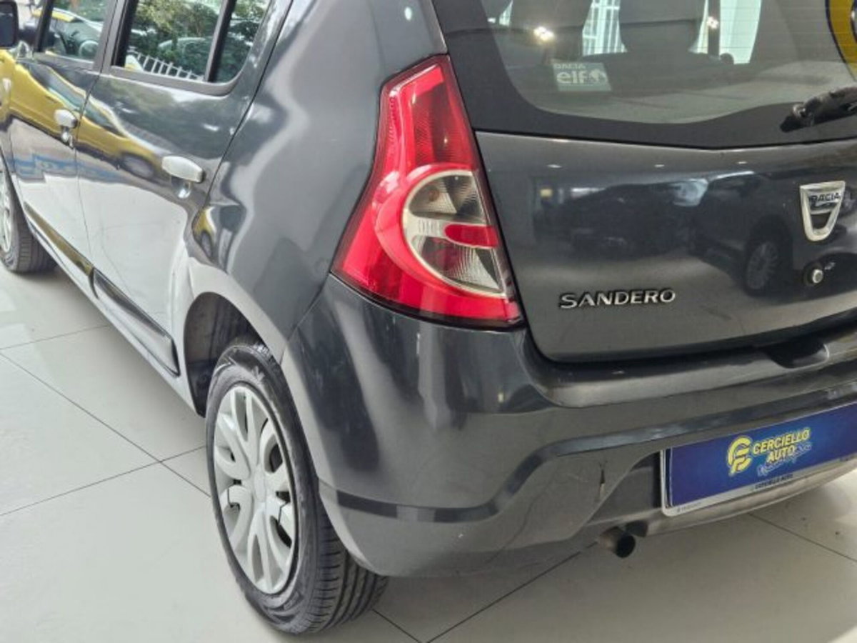 Dacia Sandero 1.2 16V GPL 75CV Embleme (2)