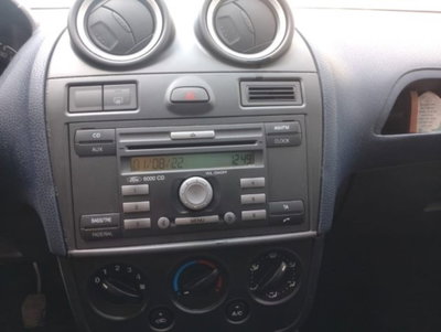 Ford Fiesta 1.4 TDCi 5p. Titanium (14)