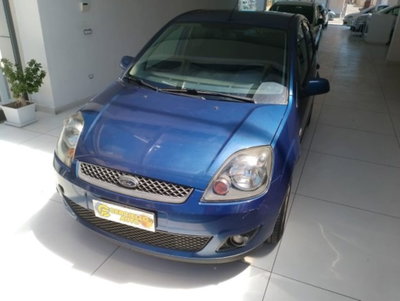 Ford Fiesta 1.4 TDCi 5p. Titanium (2)