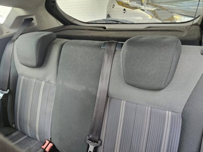 Ford Fiesta 1.4 TDCi 68CV 5 porte Titanium (16)