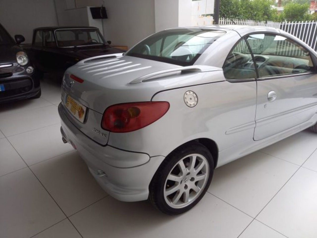 Peugeot 206 Cabrio HDi FAP CC Quiksilver (16)